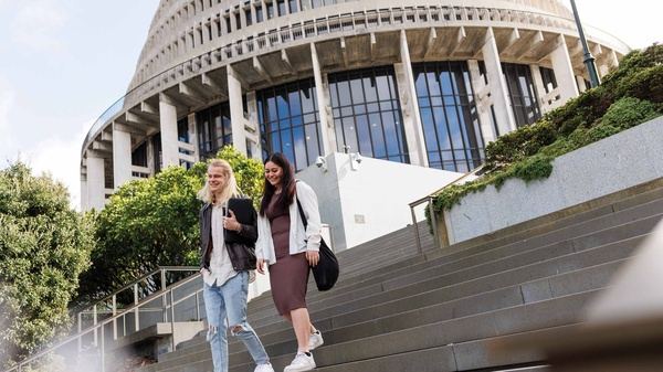 马来西亚双威大学创新教育：创业氛围与学生创新项目